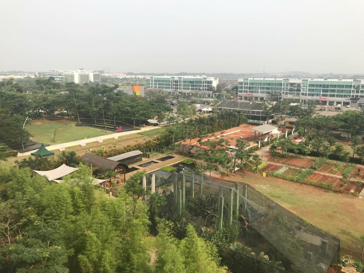 Scientia Residences By Taslim Gading Serpong Exteriör bild